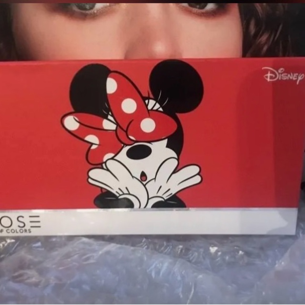 Disney Minnie Mouse Red and Black Makeup Palette